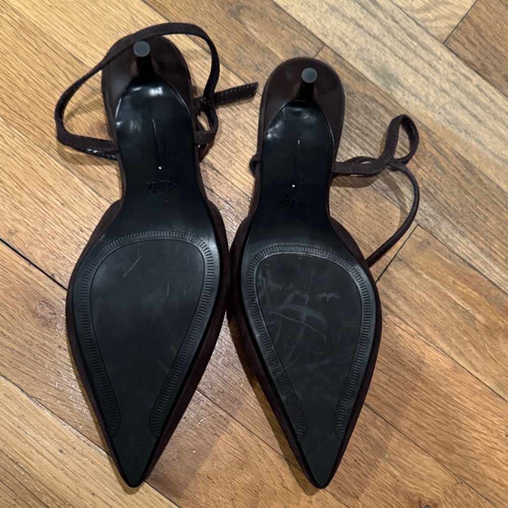 Zara Women's Dark Brown Slingback kitten Heels sz 35 - Picture 2 of 4